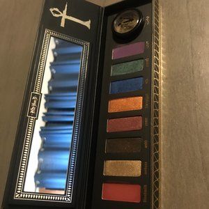 Kat Von D Makeup - KVD Serpentina Palette Kat Von D Makeup - KVD Serpentina Palette